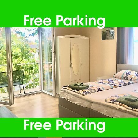 Fresh House Hotel Praha Bagian luar foto