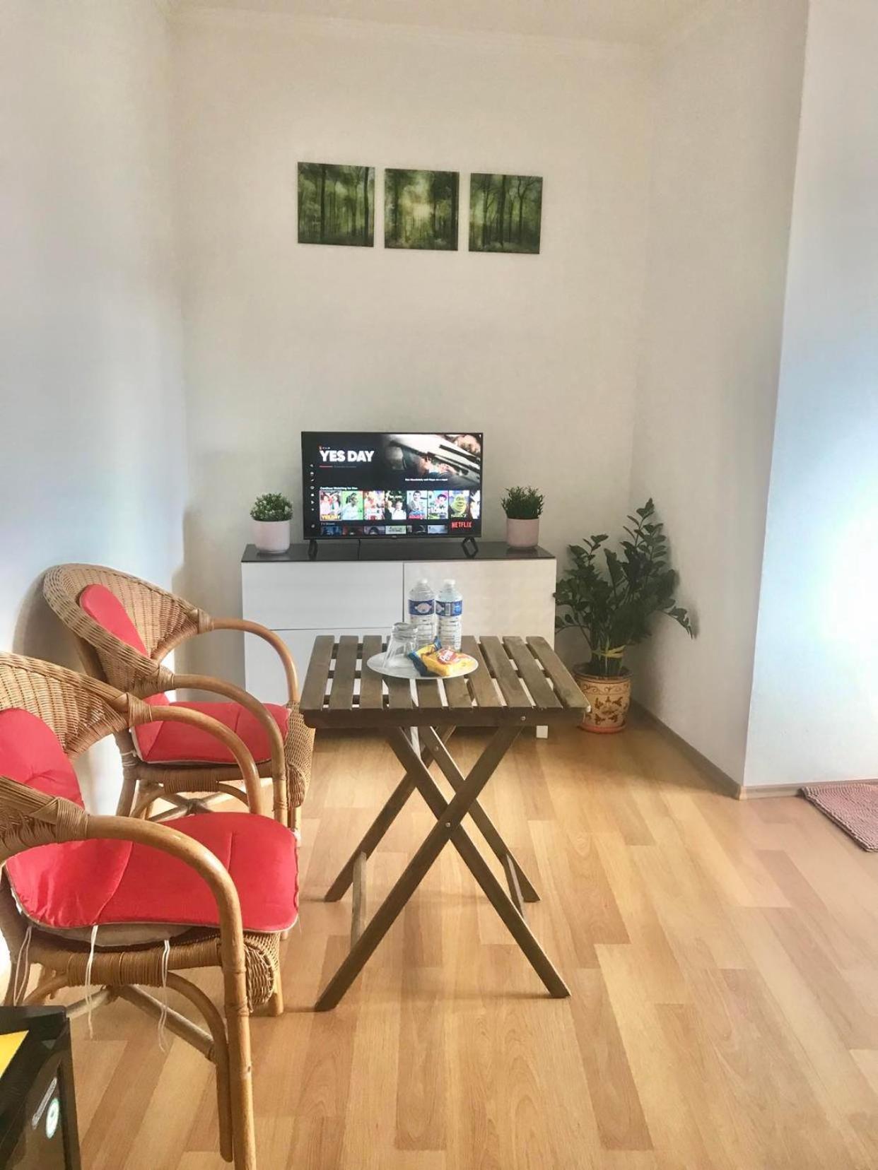 Fresh House Hotel Praha Bagian luar foto