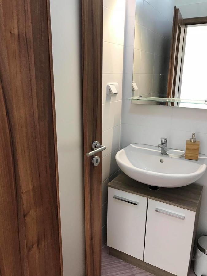 Fresh House Hotel Praha Bagian luar foto